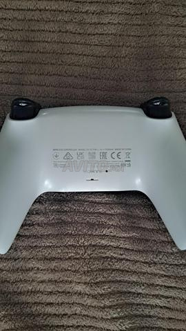 Manette PS5 sans fil DualSense - 2