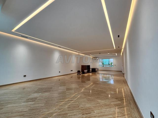 شقة 250 متر مربع منها 50 متر تراس، مسيرة