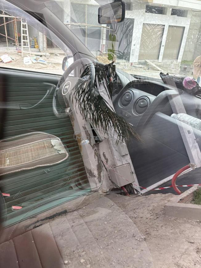 dacia en parfaite etat a vendre