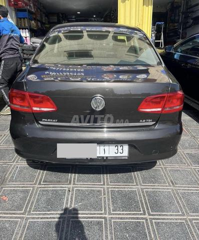 Volkswagen Passat - 2