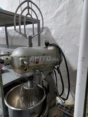 Bateur américain marque Hobart 20 litres