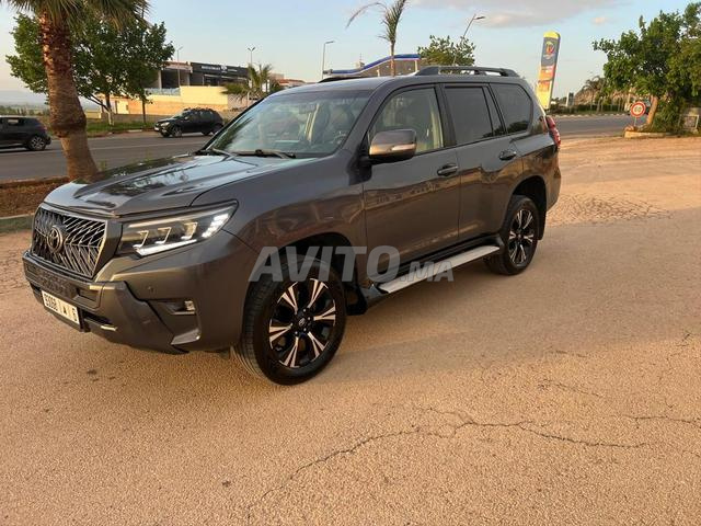 Je mets ma voiture Toyota Prado à vendre - 2