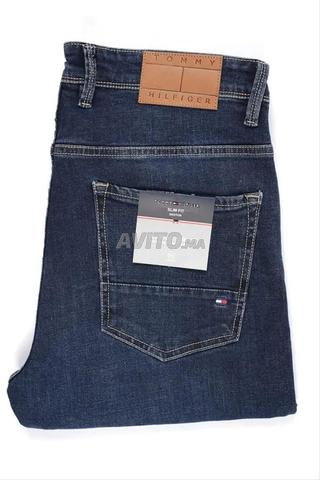 Jean Tommy Bleu Foncé 100% Coton Coupe Normale