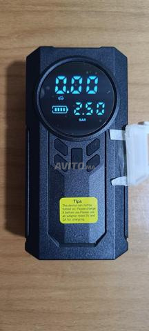 Démarreur de batterie pour voiture