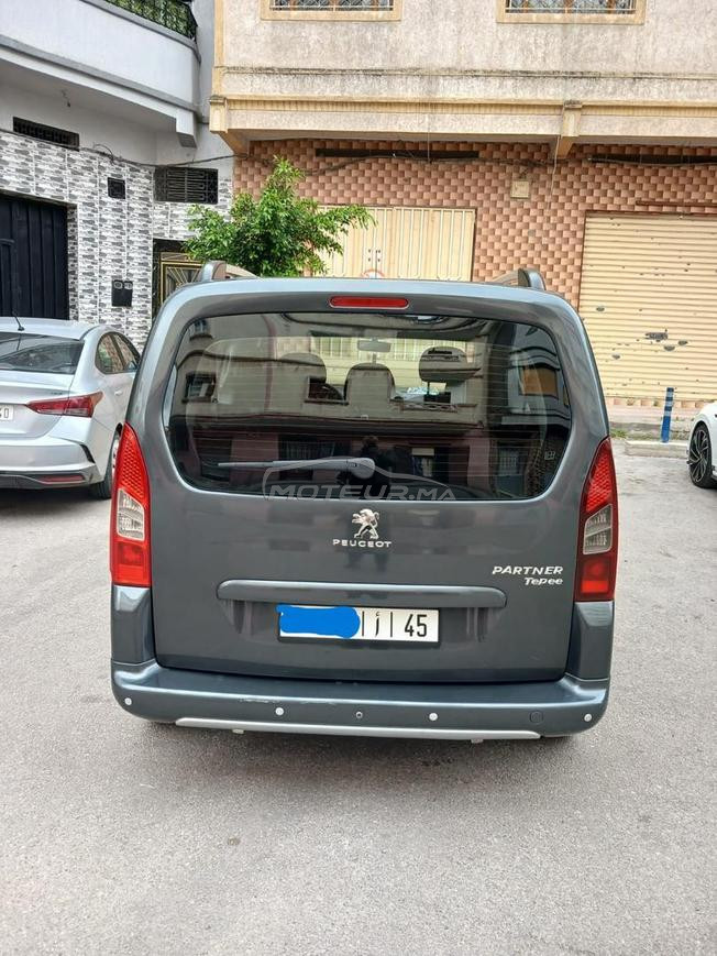 Peugeot Partner  tepee Diesel  M 2014 à Tanger