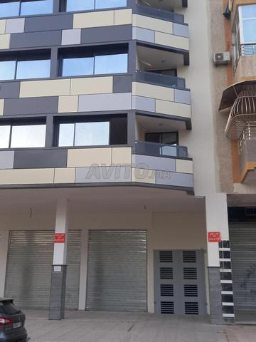 مكتب للإيجار - 2