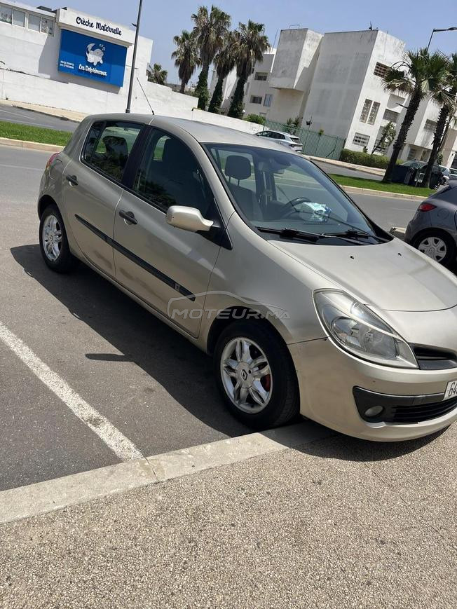 Renault Clio Essence Manuelle 2007 à Rabat