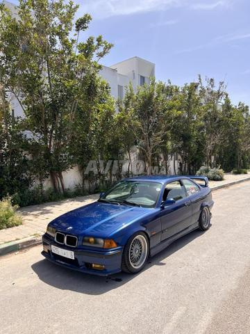 BMW Série 3 Essence Manuelle 1997 à Dar Bouazza