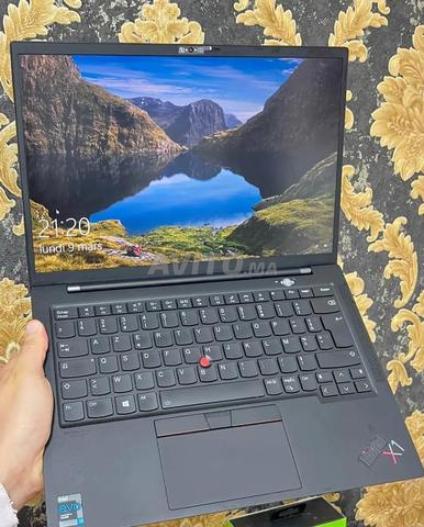 Lenovo X1 Carbon i7-12ème génération