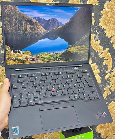 Lenovo X1 Carbon i7-12ème génération - 2