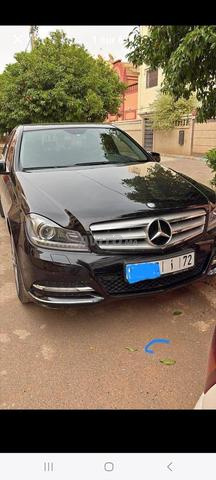 Mercedes 220C Modèle 2009 douane 2012