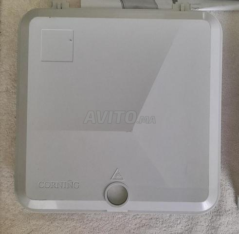 صندوق مقاوم للماء للألياف البصرية