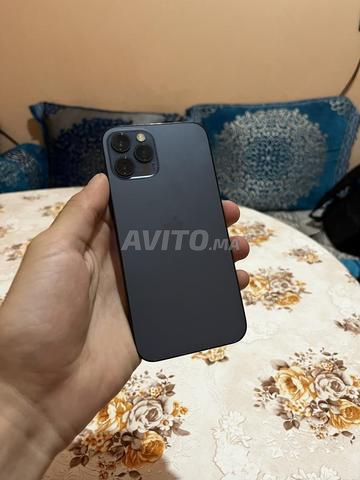 iPhone 12 Pro propre
