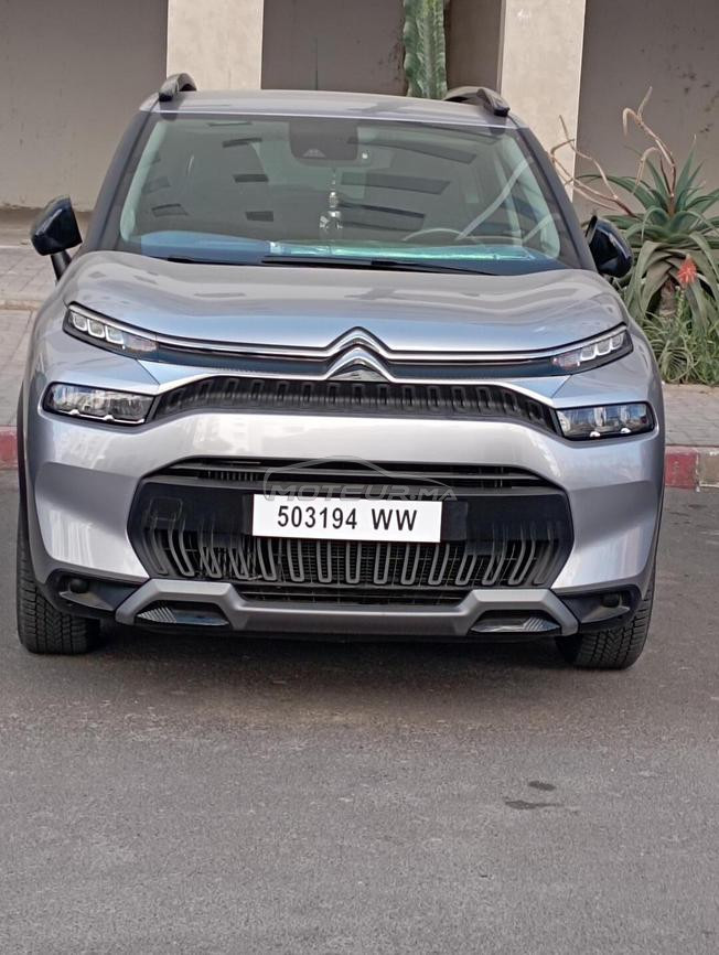 j'ai une voiture à vendre tout neuf 