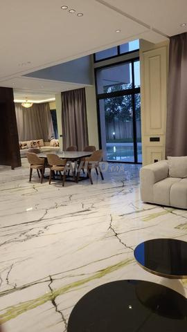 فيلا عصرية فاخرة مع مسبح خاص - 2