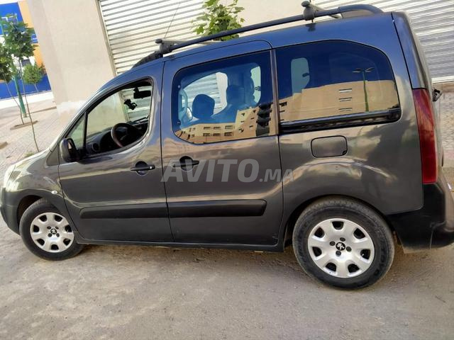 Peugeot Partner Diesel Manuelle 2015 à Fès