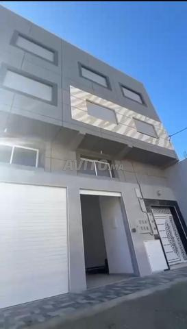 immeuble- local commercial a vendre