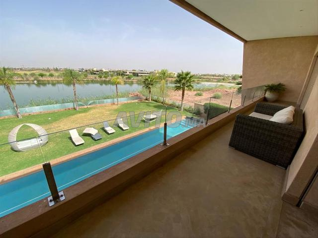 فيلا راقية بمسابح خاصة - 2