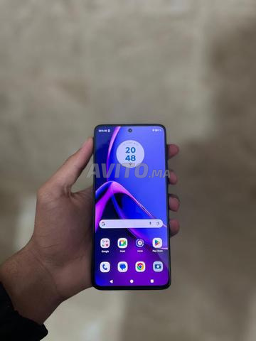 موتورولا g84 5G 256 12 رام بطارية هاتف نظيف