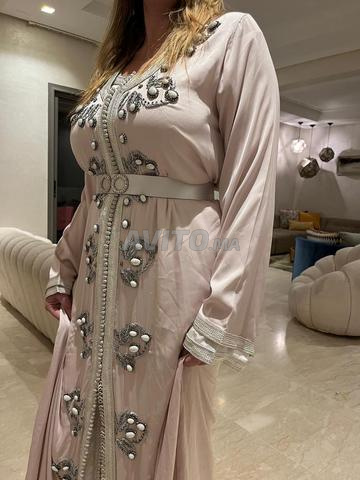 بيع ملابس تقليدية راقية - 2