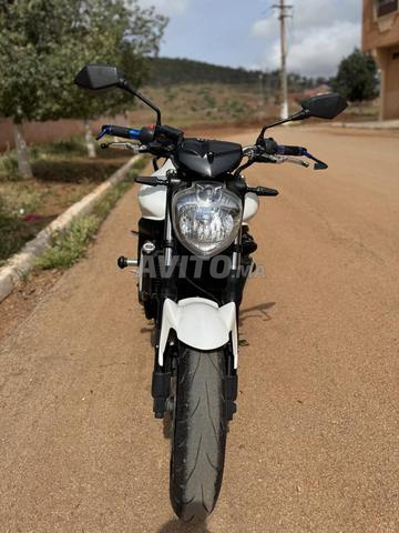 Yamaha FZ6 bien, reprise possible - 2
