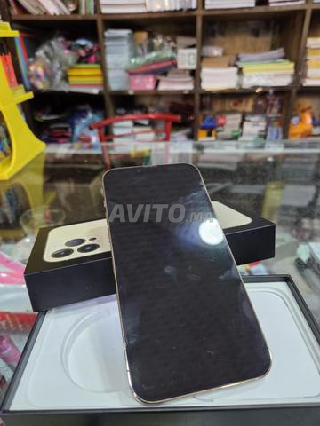 iPhone 13 Pro Max 128Go Gold officiel - 2
