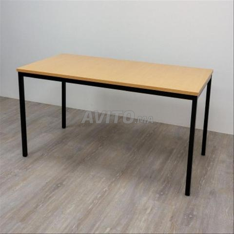 Table en Bois / Vestiaire - 2