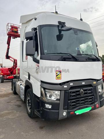 Renault T 480 model 2017 douane 2021 - 2