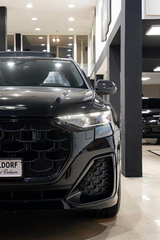 أودي Q8 كاملة المواصفات بألياف الكربون