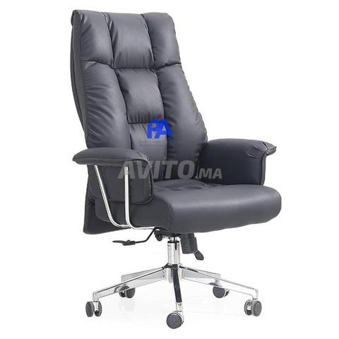 Fauteuil simili cuir avec accoudoirs/vestiaire - 2