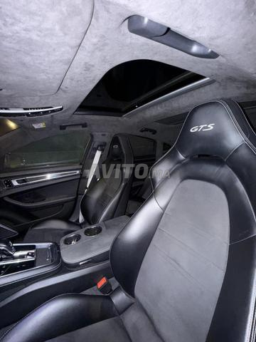 بورشه باناميرا GTS كاملة المواصفات - 2