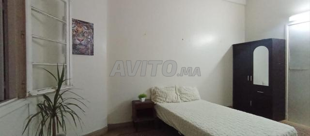 غرفة كبيرة مفروشة في شارع أنفا (فتاة) - 2