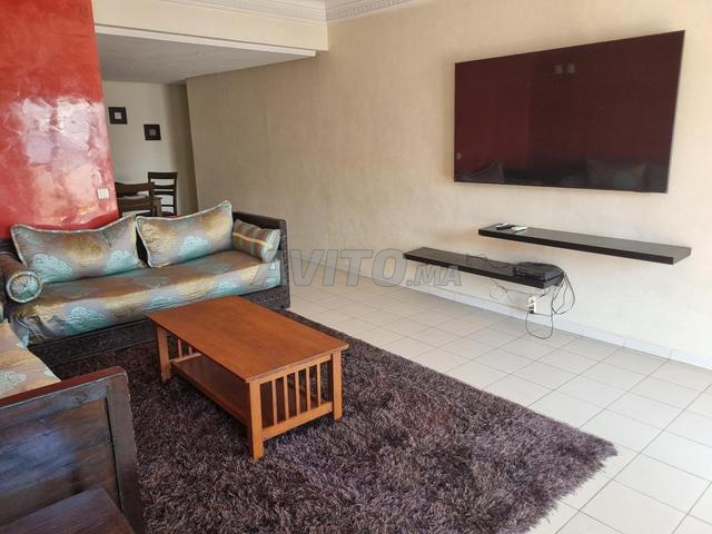 Appartement à louer 110 m² à Rabat - 2
