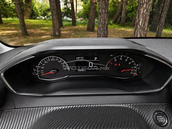 Peugeot 208 Diesel Automatique 2021 à Tanger