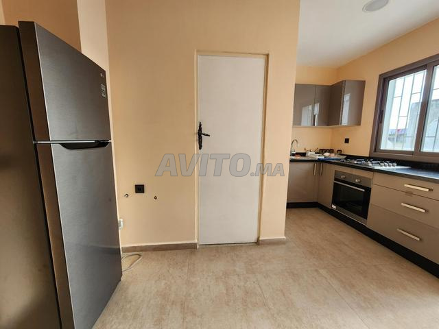 شقة جميلة مفروشة بغرفتي نوم في راسين