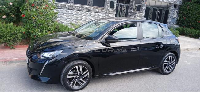 Peugeot 208 Diesel Manuelle 2023 à Temara