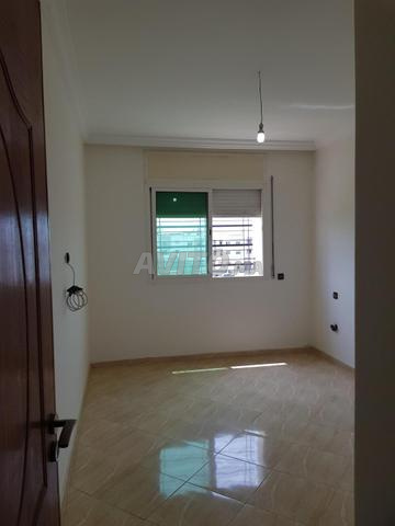 شقة للكراء 90 متر شارع طارق إبن زياد تمارة