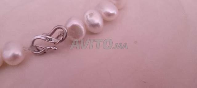 Collier de perles avec pendentif en argent - 2