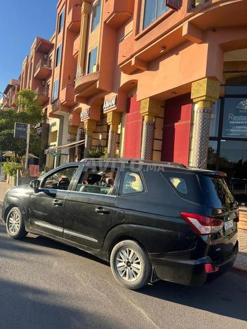 سانج يونج ستافيك ديزل يدوية 2015 في مراكش - 2