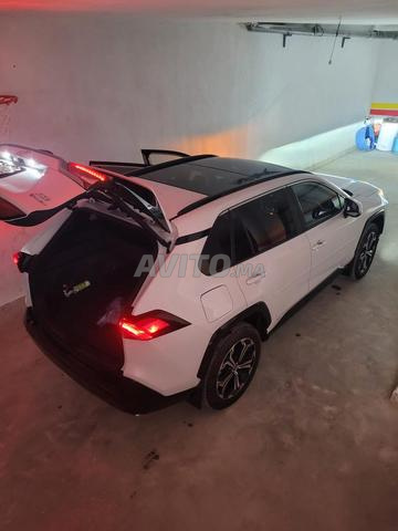 Toyota RAV 4 HSE - 2