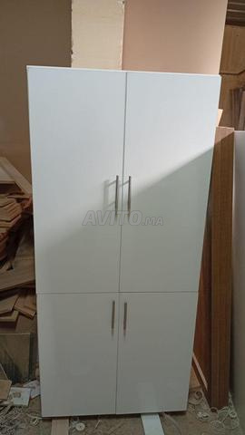 Comptoir de bureau, salle de réunion, direct usine