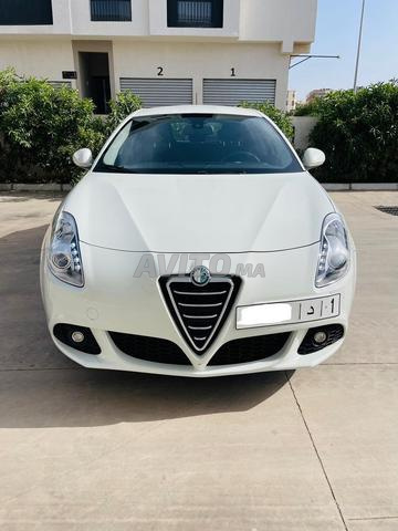 ألفا روميو جوليا