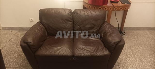 3 canapés cuir marron