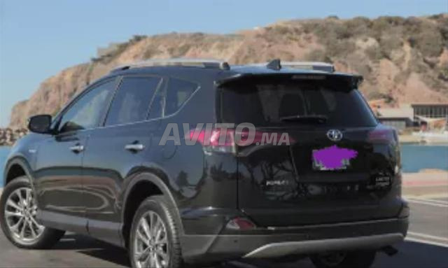 Toyota RAV-4 Diesel Manuelle 2016 à Dakhla - 2