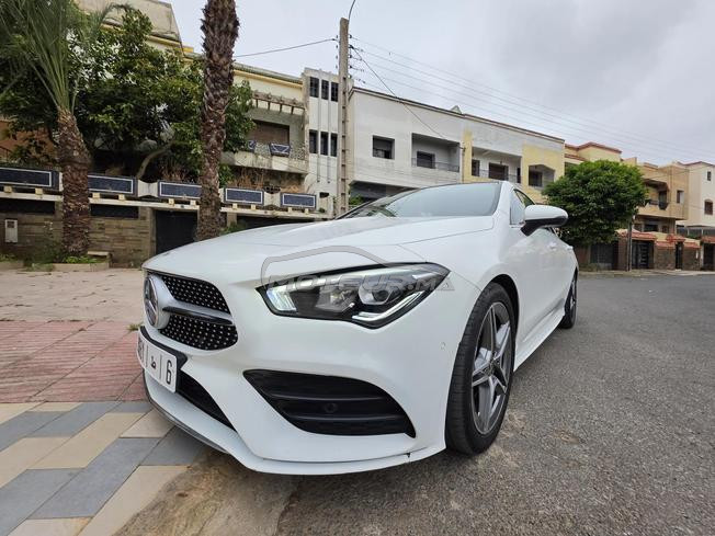 Mercedes-Benz Classe CLA 220d pack AMG