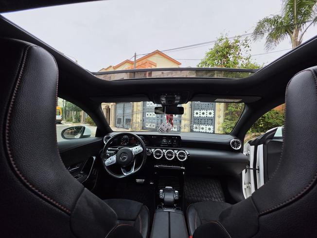 Mercedes-Benz Classe CLA 220d pack AMG