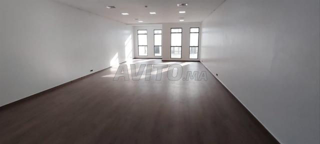 Bureau 80m haut standing sur Bd Abdelmoumen Tram - 2