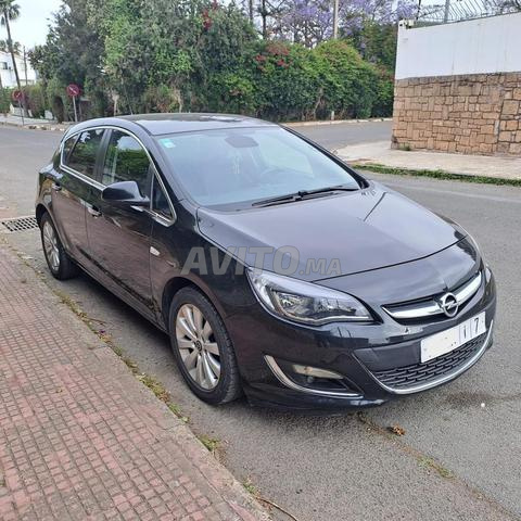 Opel Astra Diesel Manuelle 2013 à Casablanca