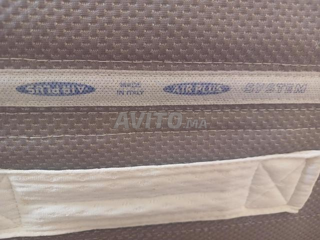 lit avec matelas 140/190 - 2