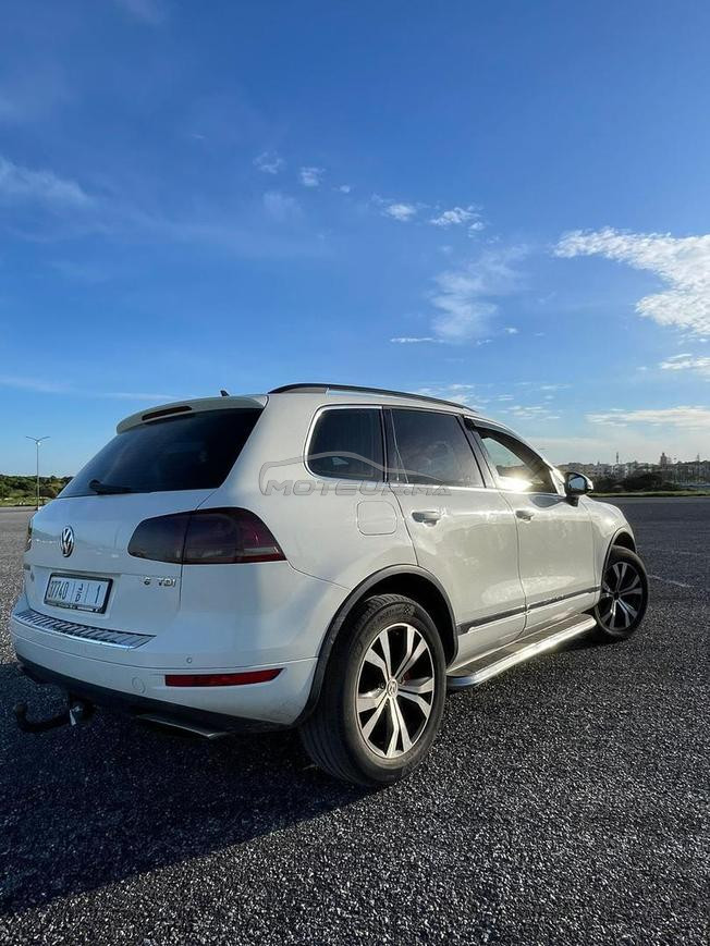 volkswagen touareg white édition 2011